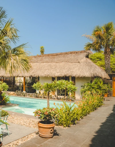 hotel villa piscina spa lujo bacocho